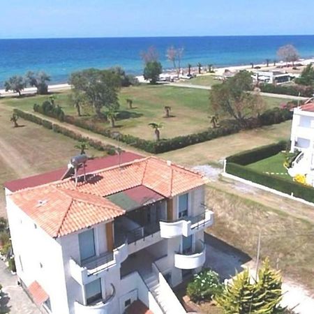 Oxana House Appartement Nea Moudania Buitenkant foto
