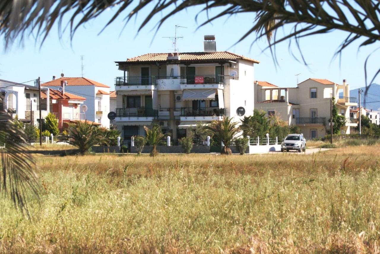 Oxana House Appartement Nea Moudania Buitenkant foto