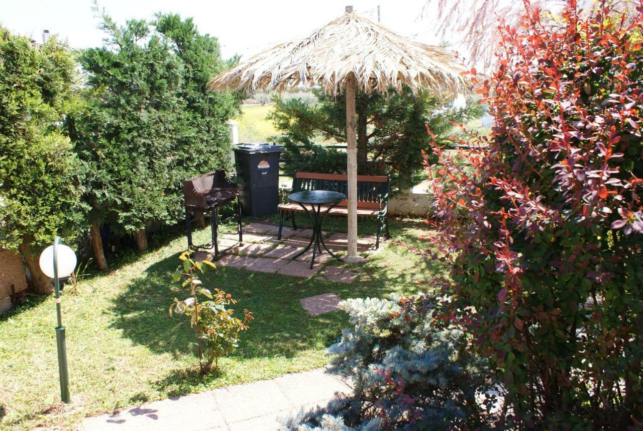 Oxana House Appartement Nea Moudania Buitenkant foto